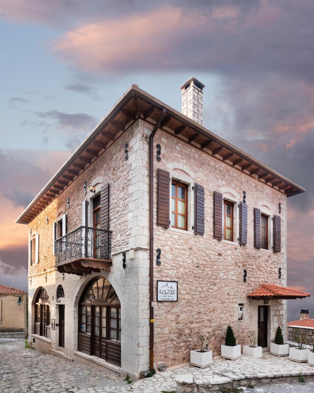 Kaza Guesthouse Dimitsana Exteriör bild