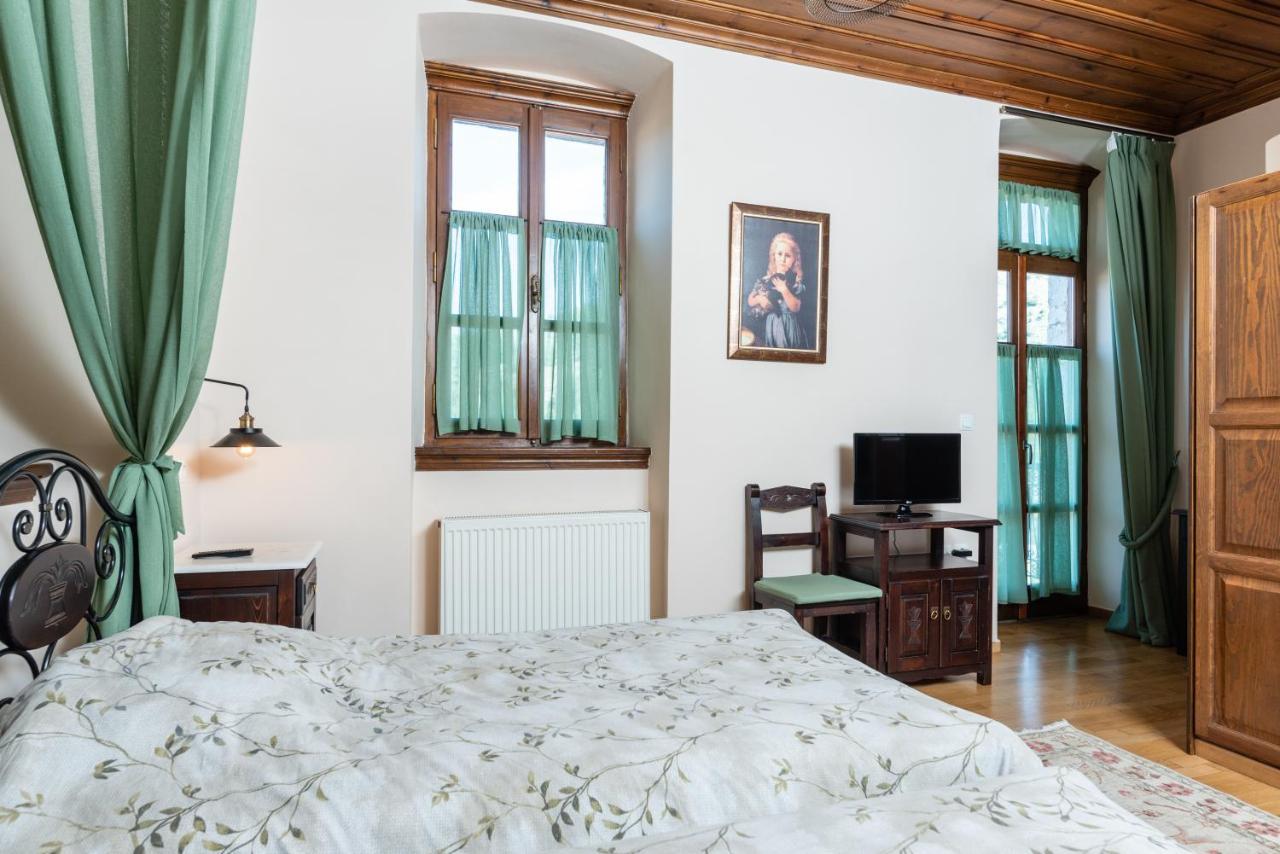 Kaza Guesthouse Dimitsana Exteriör bild