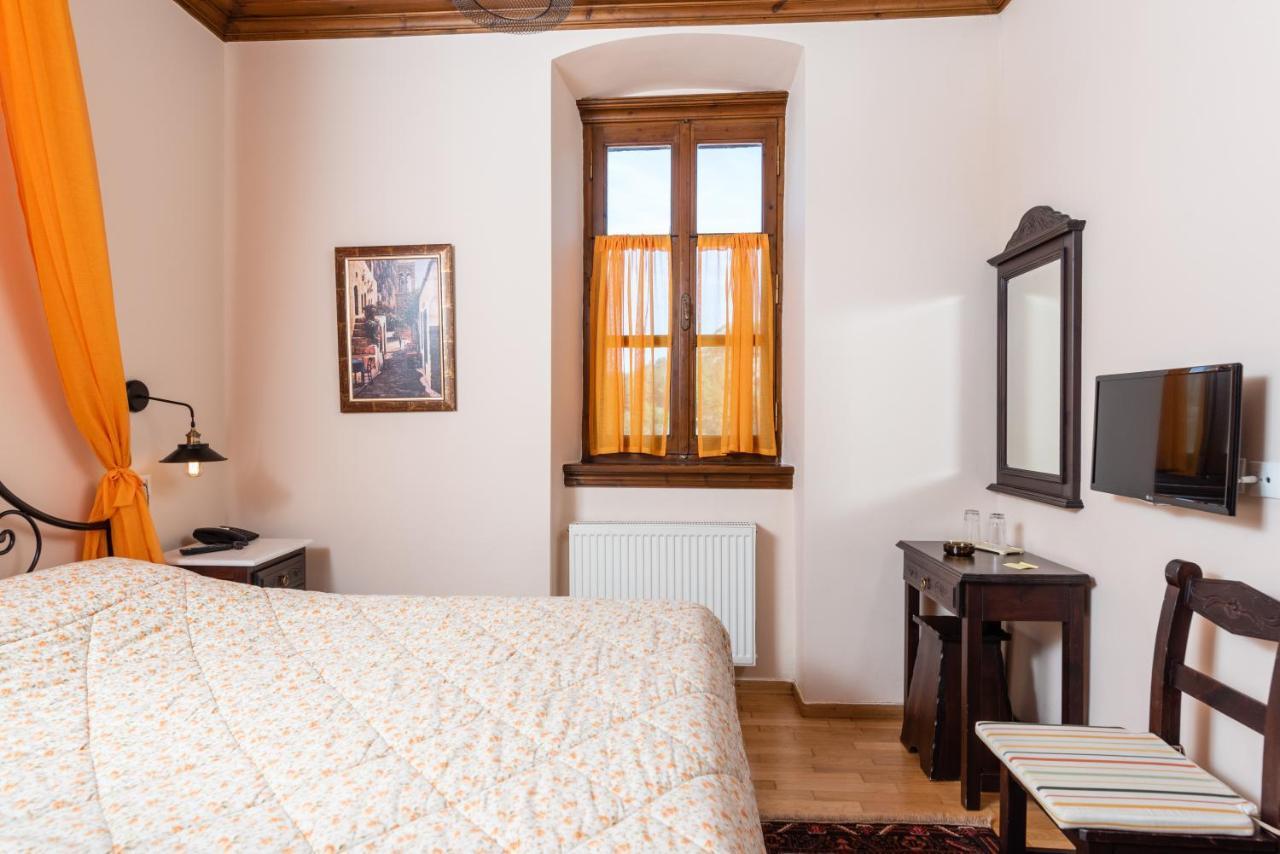 Kaza Guesthouse Dimitsana Exteriör bild