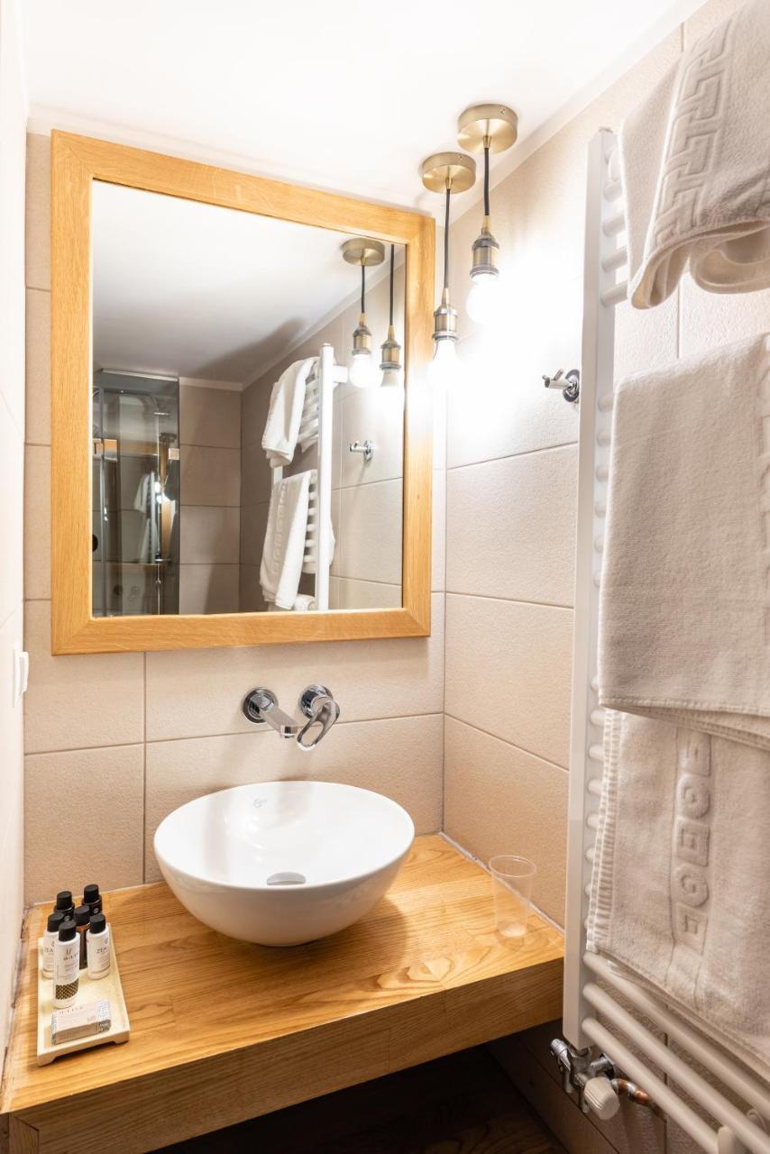 Kaza Guesthouse Dimitsana Exteriör bild